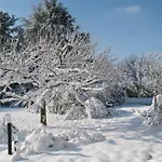 D'hotes Le Murier Bed & Breakfast 4*
