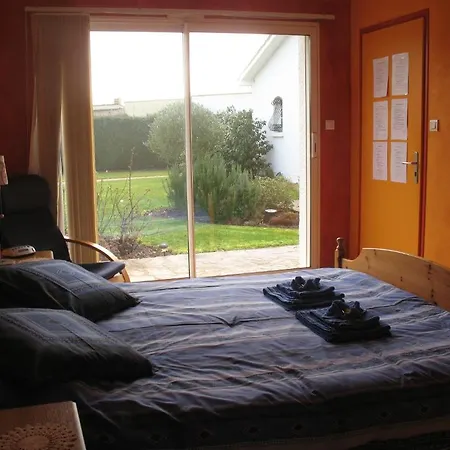 D'hotes Le Murier Bed & Breakfast